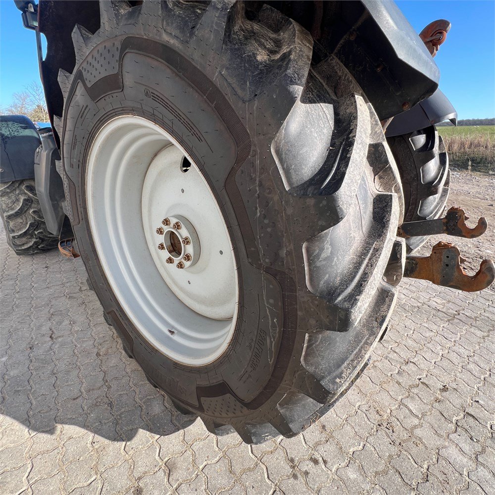 f68c09e2-e064-40d0-a5fd-f84c688999a8_largesize massey ferguson 6480 dyna 6 – 145 ch – 2007 – 3 678 h