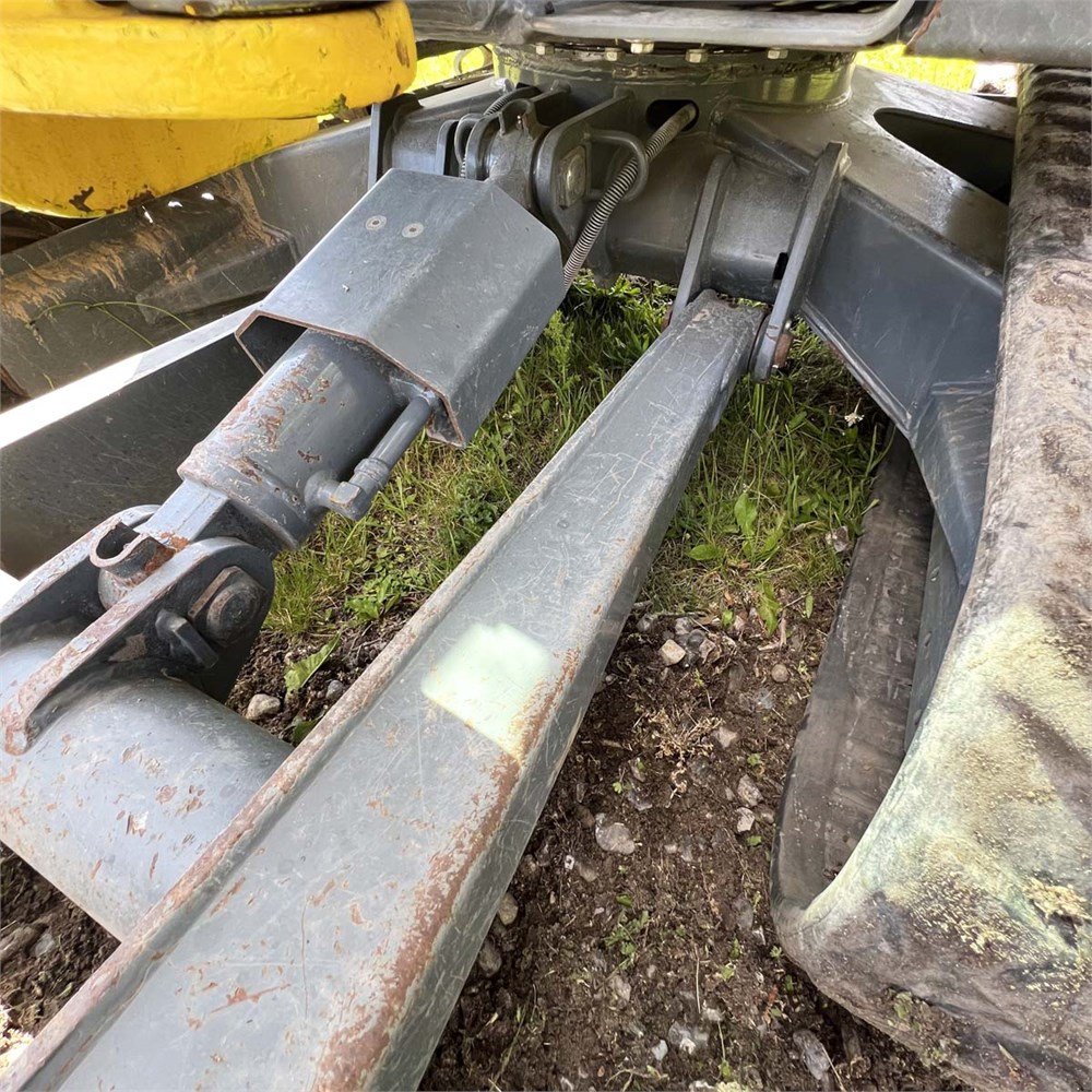 f73d7de0-0e16-4eda-a20b-46296d6cb128_largesize wacker neuson ez26 2t6 2 230 h 2020