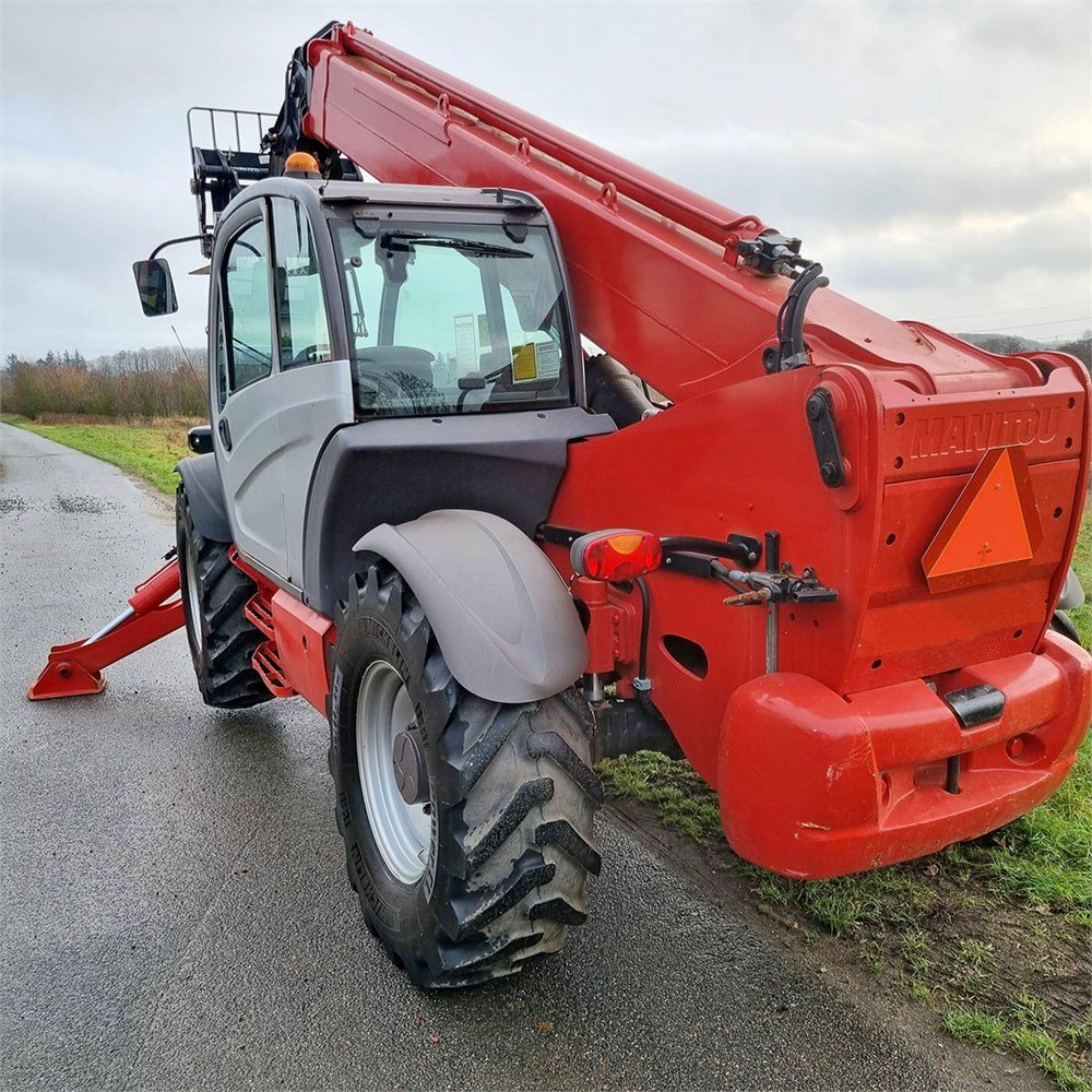 fa24ffed-3b09-4bb2-bfc4-2034b6205d1e_largesize manitou mt 1840 privilège – 18 m – 4 546 h – 2008