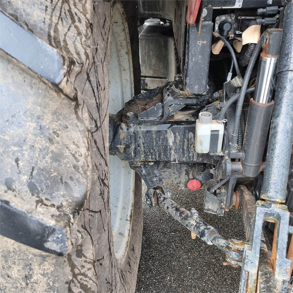 fa57f7fa-02b1-4c41-8f2e-0ee25017ba1d_largesize case ih 85 c farmall 85 ch 2021 460h