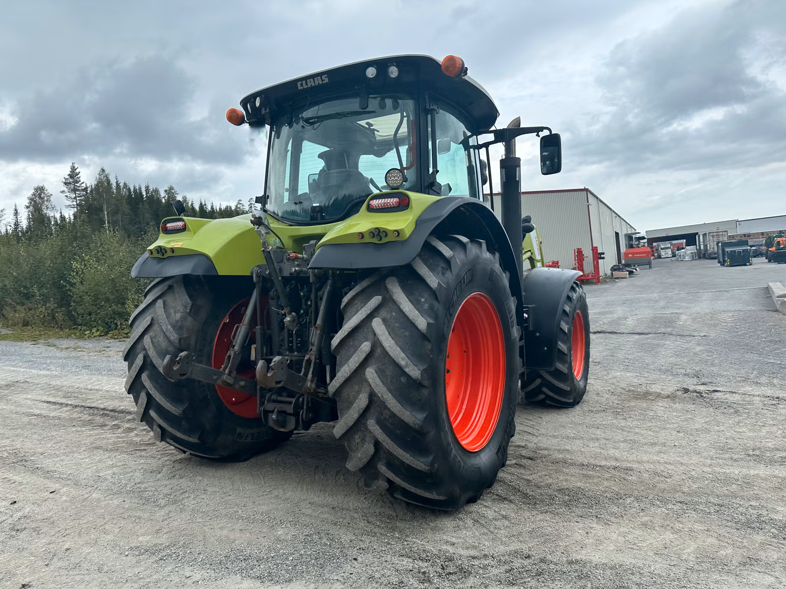 fae514eb-d26e-443e-93b4-8ce063d61d03 claas arion 650 – 175 ch – 5 990 h – 2013