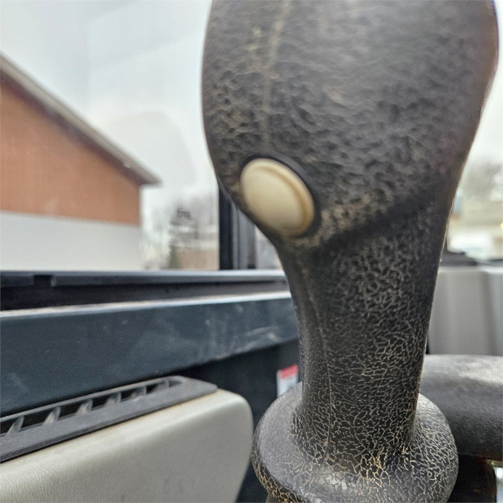 fb17362b-2ecd-49d3-9b6f-03b98252139b_largesize komatsu pc20r 5 2t 1 169 h 2022