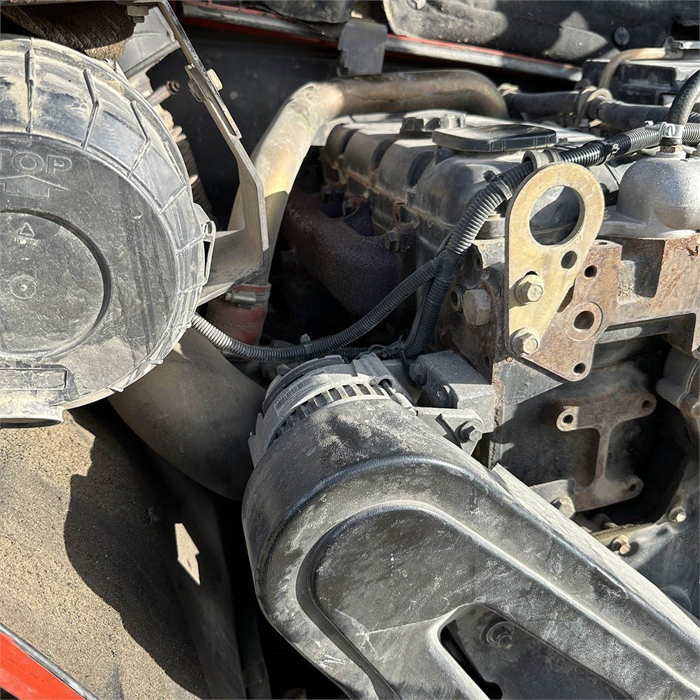 fcd09381-14c8-408f-a88b-c1090086397d_largesize manitou mt 1740 – 17 m – 6 407 h – 2004