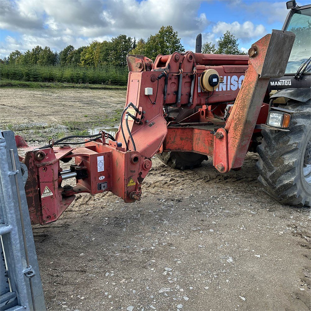 fe8df42a-650a-463f-99df-56cdf966c0be_largesize manitou mt 1740 – 17 m – 6 407 h – 2004