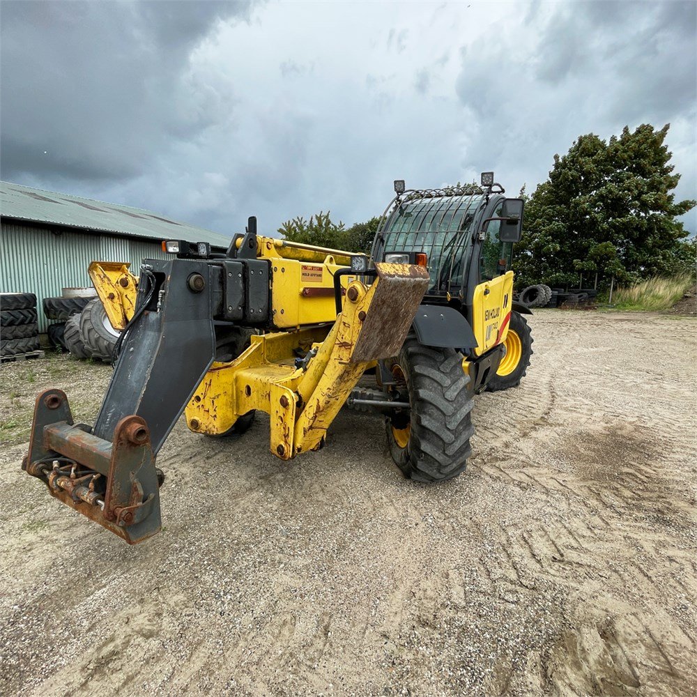 ff268433-5e00-4f1e-b4a7-ed628bb26171_largesize new holland lm 1740 – 17 m – 5 200 h – 2003