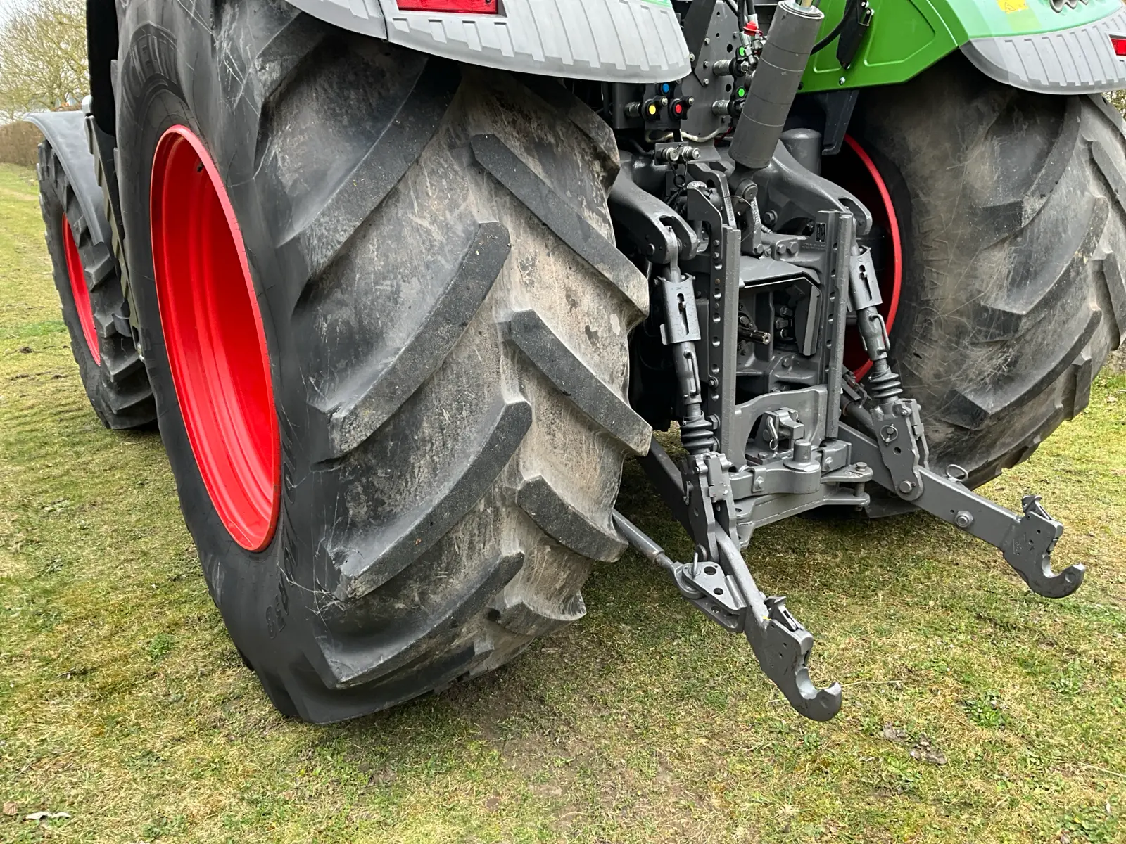 file (16) fendt 724 vario profiplus – 245 ch – 2017 – 5 775 h