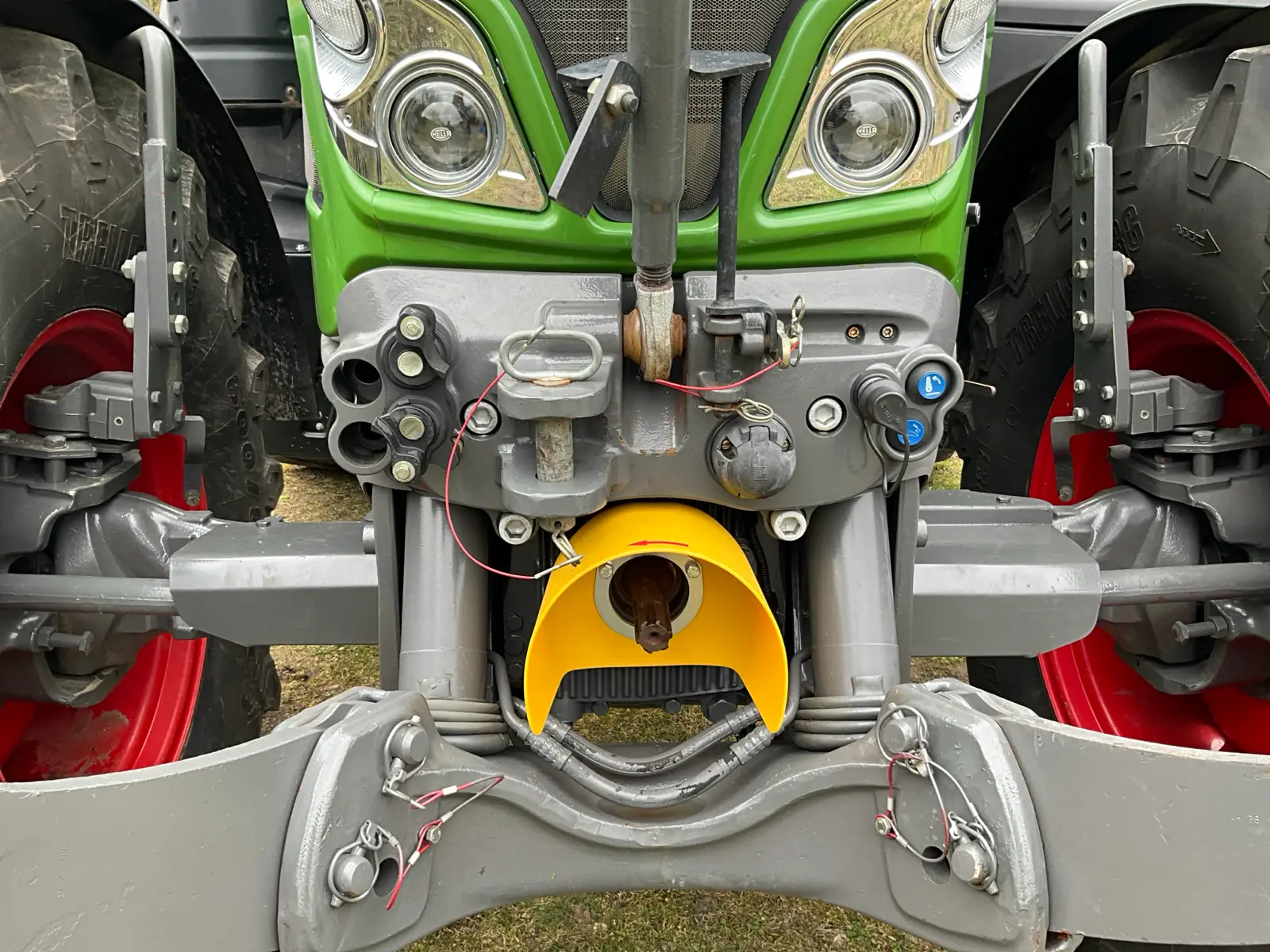 file (28) fendt 724 vario profiplus – 245 ch – 2017 – 5 775 h