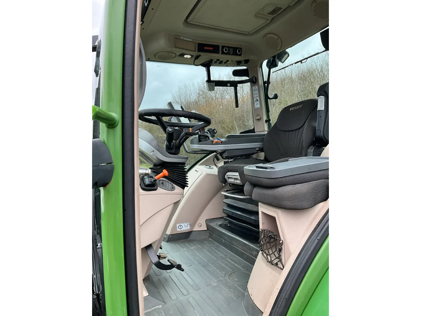 file (35) fendt 724 vario profiplus – 245 ch – 2017 – 5 775 h